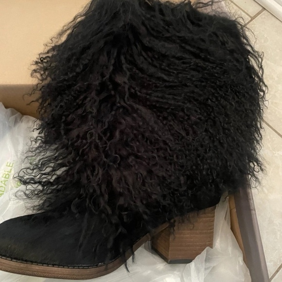 Bearpaw - Women's Botica Winter Shoes Black new - Picture 2 of 6